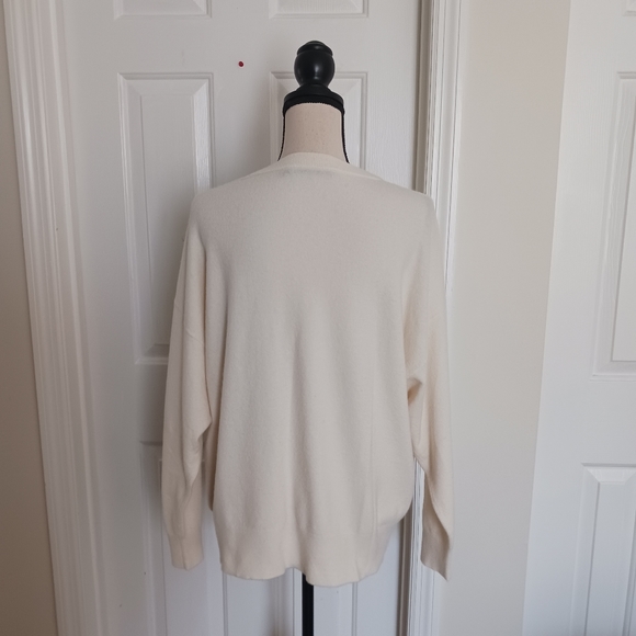 Jenni Kayne Wool Cashmere Blend Oversized Crewneck Sweater - Picture 2 of 14